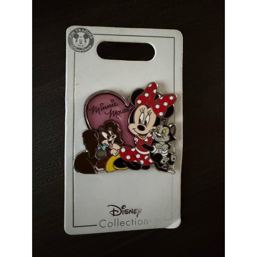 Disney Parks 2022 Minnie Mouse Fifi Figaro Stained Glass Trading Pin - Picture 2 of 4